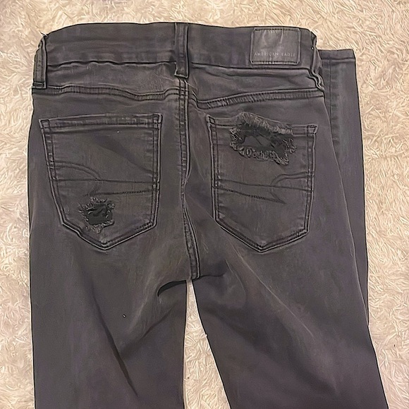 Denim - AE Size 0S Black Distressed Denimn